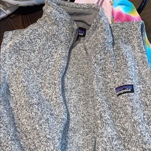 Patagonia women’s grey vest sz M
